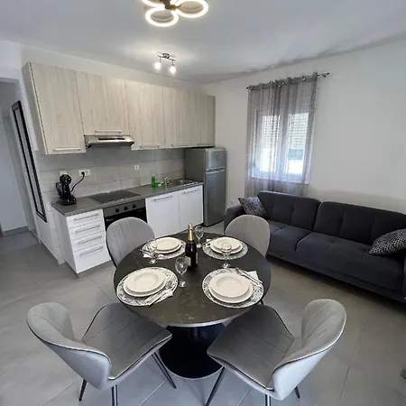 Apartman Filip Podstrana Buitenkant foto